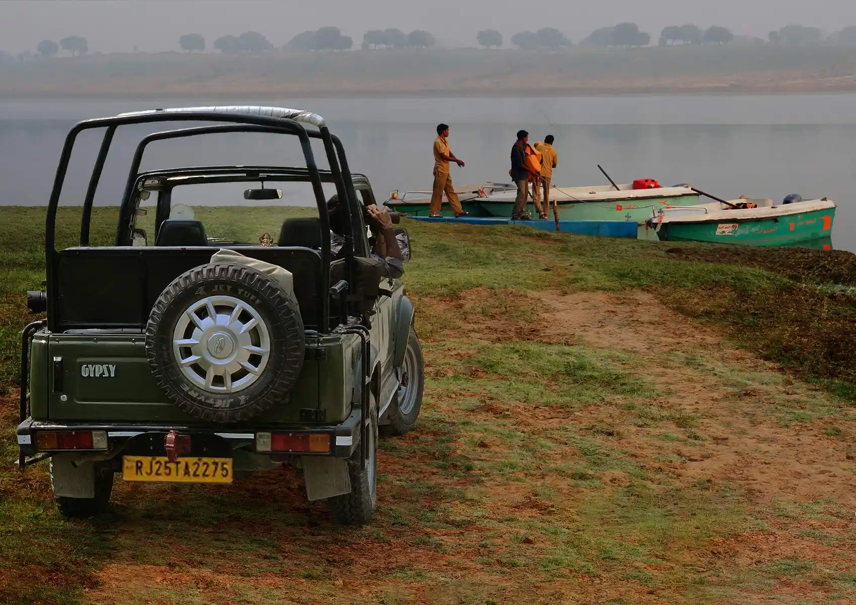 Chambal River boat safari at Palighat